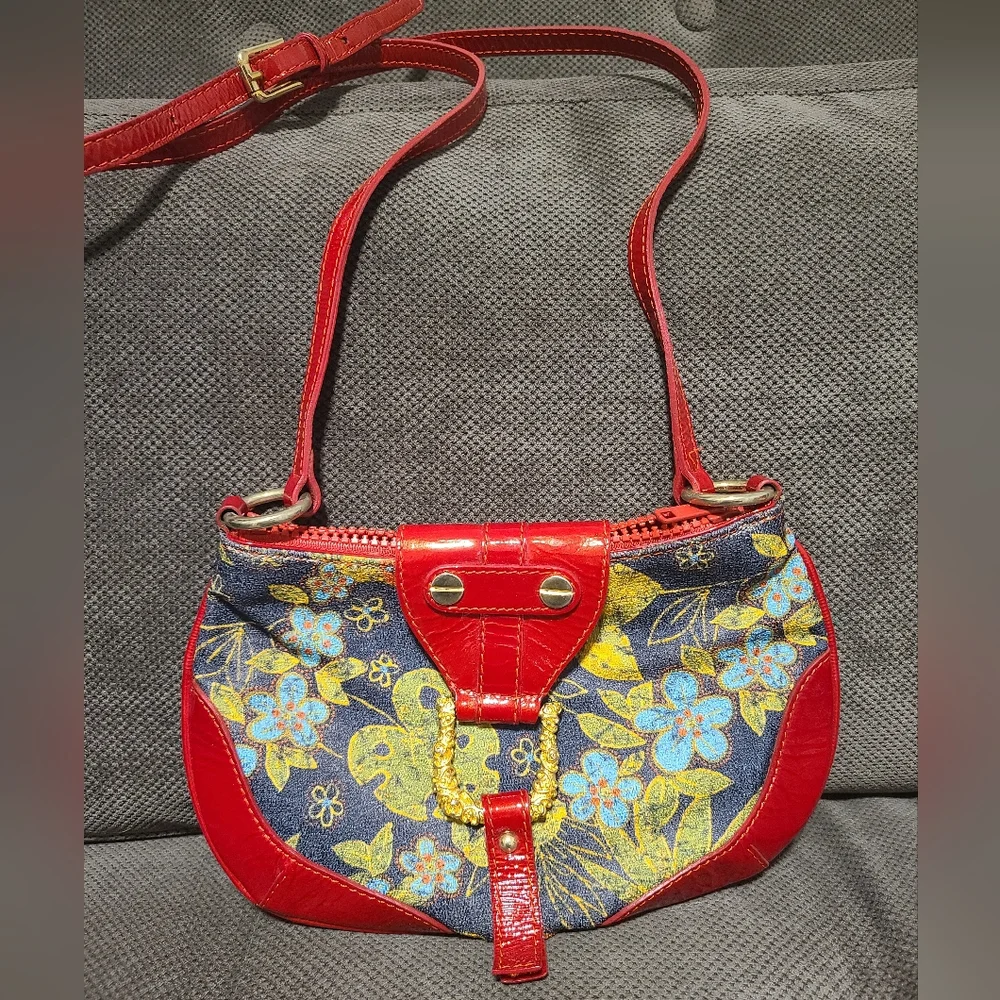 Vanity red and tripical print crossbody - Picture 2 of 6